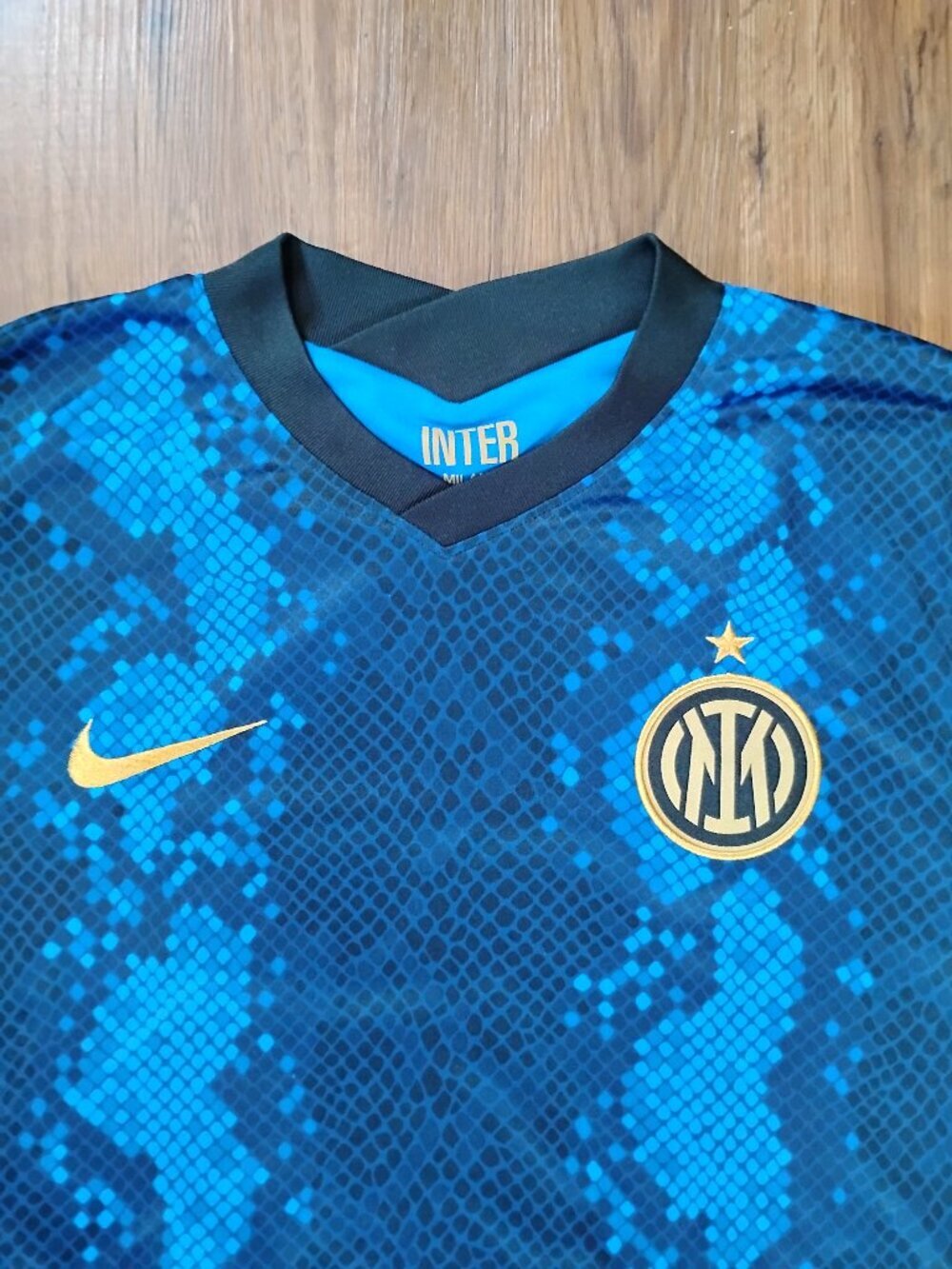 Nike Inter Milano Snakeskin Soccer Football Jersey 2021-22